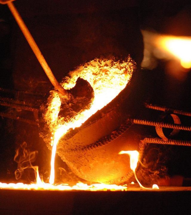 Ilustrasi-pengecoran-logam